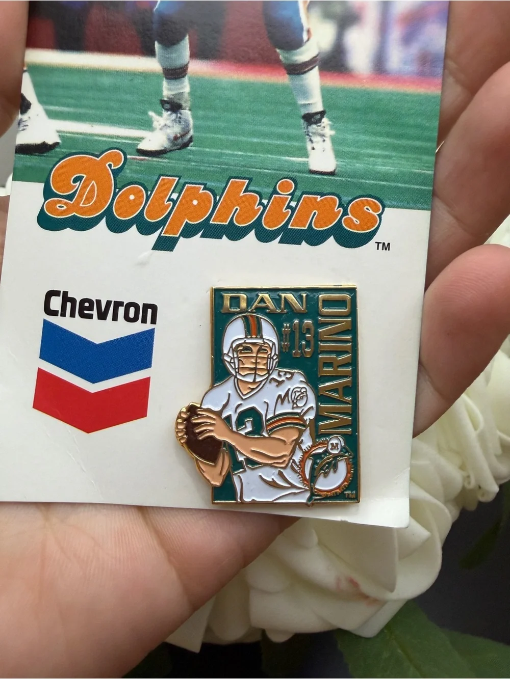 Dan Marino Dolphins Pin and Card
